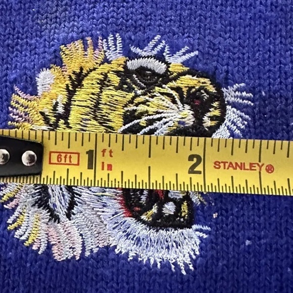 Designer All Over Embroidered Patch Style Fashion Sweater Small/Medium - Picture 6 of 16